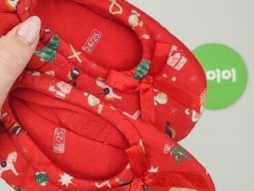 skarpety na kominku: Kapcie 25, Używany — 4