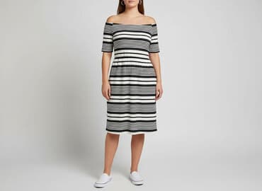 Women`s dress, size XL