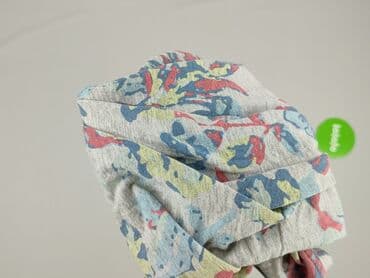 44 t shirts: Women`s T-shirt, size L — 4