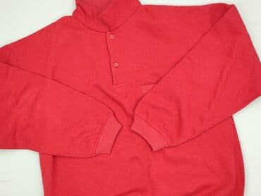 t shirty coca cola pull and bear: Women`s sweatshirt, size L (EU 40) — 1