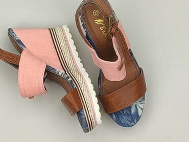 buty na koturnie w ccc: Sandały damskie, rozmiar 37 — 1