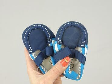 Kids' Footwear: Baby shoes, Cool Club, 17, condition - Very good — 5