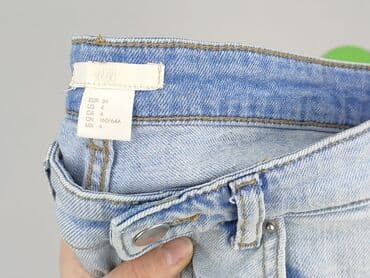 krótkie spodenki i nogi z cellulitem: H&M, Szorty damskie, XS — 4