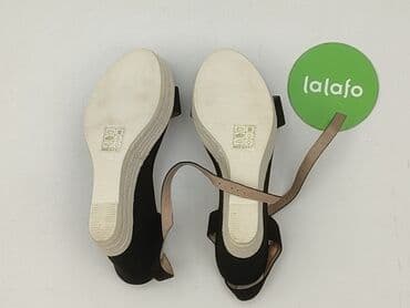 kapcie damskie na koturnie ccc: Sandały damskie, rozmiar 40 — 4