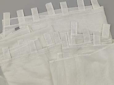 Białe firany z pętelkami na karnisz - Typ: lekkie, półprzezroczyste