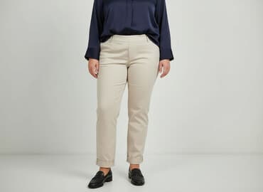 strona z używanymi ubraniami: Material trousers for women, size 5XL — 1