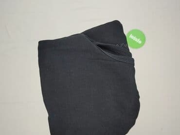 bluzki w geometryczne wzory: T-shirt damski, rozmiar S — 4
