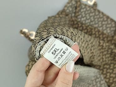 obcisla bluza: Bluzka damska, rozmiar 5XL — 4