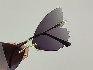 c a plecaki: Okulary, Przeciwsłoneczne, Trapez kształt, stan - Bardzo dobry — 4