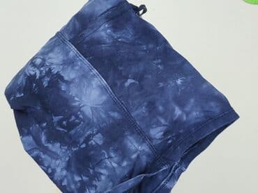 czarne bluzy: Bluza damska
, rozmiar S — 5