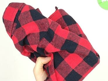 koszulka z numerem: Shirt 5-6 years, condition - Very good, pattern - Cell, color - Red — 6