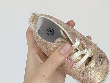 kapcie szare z futerkiem: Buciki niemowlęce, 19, stan - Idealny — 6