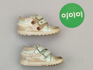 kapcie w ccc: Sport shoes 24, Used — 4