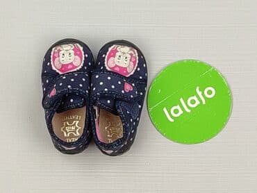 spodnie sliskie: Buciki niemowlęce, 20, stan - Bardzo dobry — 2