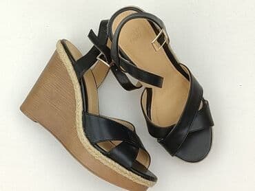 sukienka i sandały na koturnie: Sandały damskie, rozmiar 37 — 1