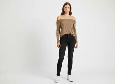 bluzka damska z odkrytymi plecami: T-shirt damski, rozmiar S — 1