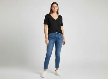 czarne t shirty damskie w serek: Sinsay, T-shirt damski, rozmiar M — 7