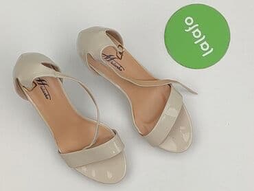 czerwone sandały na słupku ccc: Sandały damskie, 37 — 3