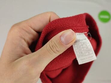 czy akryl jest dobry na sweter: Ivory, Bluza damska
, rozmiar S — 4