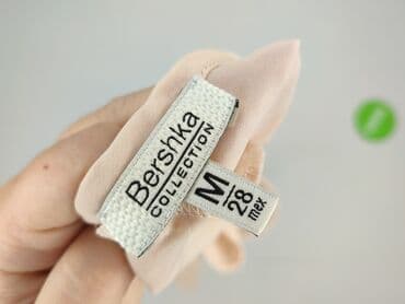 pier one t shirty basic: Bershka, Жіноча блуза, розмір M — 4