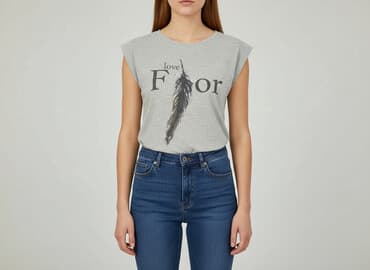 koszula damska z piórami: Футболка жіноча, розмір S — 1