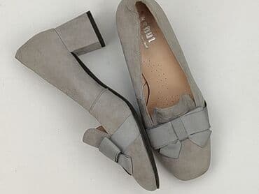 Лофери та туфлі жіночі, розмір 38