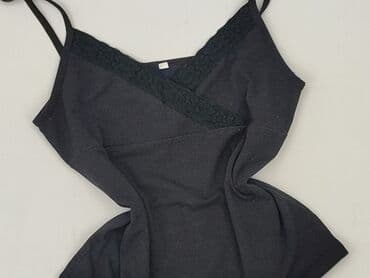 Топ жіночий, розмір S на lalafo.pl Топ жіночий, розмір S