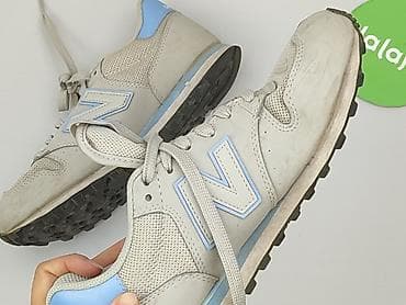 gazelle 22: New Balance, Sneakersy damskie, rozmiar 38.5 — 6