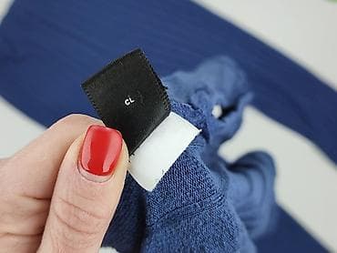 w klapkach tekst: Shein, Komplet dresowy damski, rozmiar S — 6