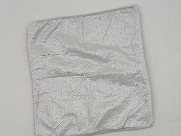 Pillowcase, 43 x 43, kolor - Szary, stan - Bardzo dobry w lalafo.pl Pillowcase, 43 x 43, kolor - Szary, stan - Bardzo dobry