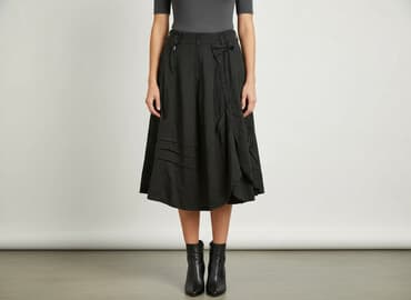 Women`s skirt, size M