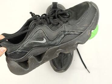 buty damskie 43 tanie: Nike, Sneakersy damskie, 42, stan - Dobry — 5