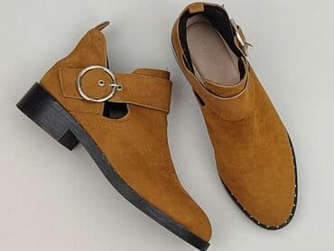 kozaki wiosenne ccc: PULL&BEAR, Botki damskie, 39 — 1