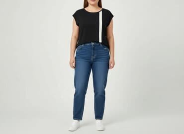 t shirty damskie różmiar 48: MEGI, Women`s T-shirt, size XL — 1