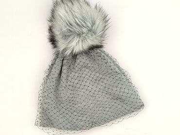 Hats and caps: Cap, Female, condition - Very good — 1
