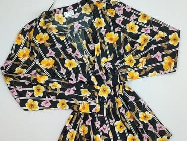 koszulka do garnituru damskiego: VRS, Bluzka damska, rozmiar M — 1