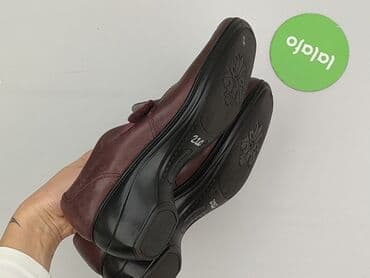 obuwia lakierowane kozaki ccc: Półbuty damskie, 41.5 — 6