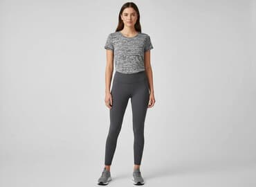 Women`s T-shirt, size S at lalafo.pl Women`s T-shirt, size S