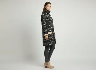 portal z ubraniami: Sukienka damska, rozmiar M — 1