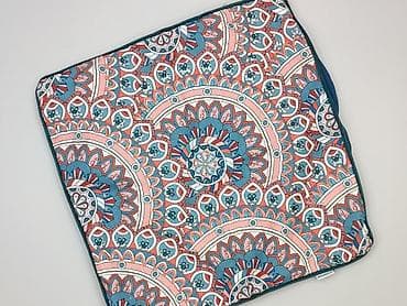 Poszewka na poduszkę dekoracyjną Homla - Wzór: mandala/ornamenty w