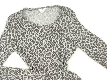 custom t shirty maker: Women's blouse, size S (EU 36) — 1