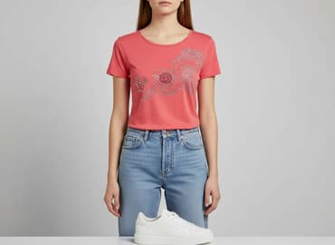 koszulki bez rękawów damskie versace: Versace, Футболка жіноча, розмір S — 1