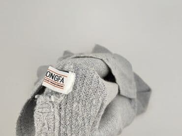 Women's Clothing: Women`s sweater, size XL — 4