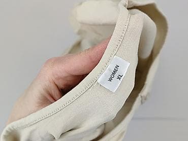 basic tommy hilfiger t shirty: Футболка жіноча, розмір XL — 4