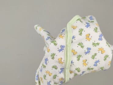 hello kitty piżamy: Pajacyk, 6-9 miesięcy, stan - Idealny — 5