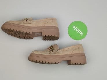 kozaki beżowe ccc: Półbuty damskie, 39 — 2