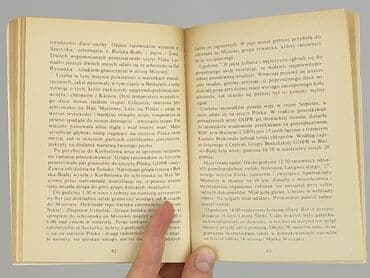 Książki: Książka, gatunek - Literatura faktu, stan - Bardzo dobry — 3