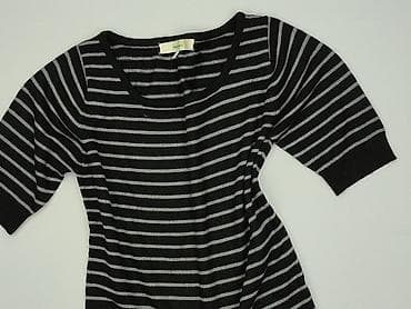 sweter w serek: Sweter damski, rozmiar M — 1