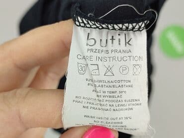 czarne t shirty w serek damskie: Butik, T-shirt damski, rozmiar S — 4