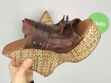 crocs tanio: Klapki damskie, rozmiar 39 — 7